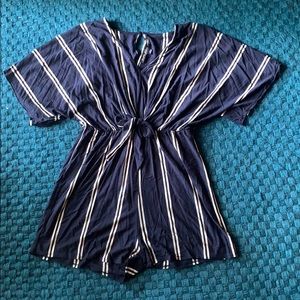 🔥2/$20🔥 Striped stretchy romper